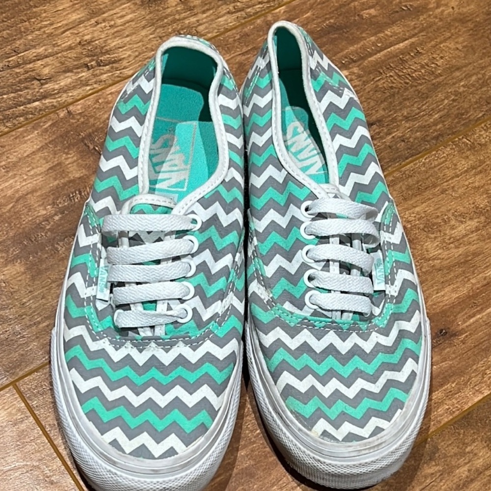 Vans Chevron Sneakers in Turquoise and Gray